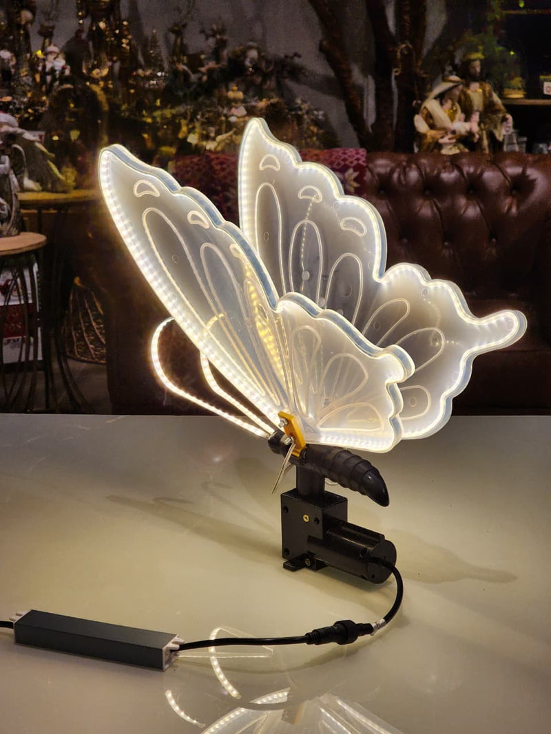 BORBOLETA 60CM COM LED WARM E MOVIMENTO COM SUPORTE BIVOLT